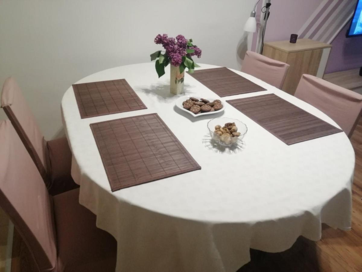 Apartman Dea Lägenhet Rijeka Exteriör bild