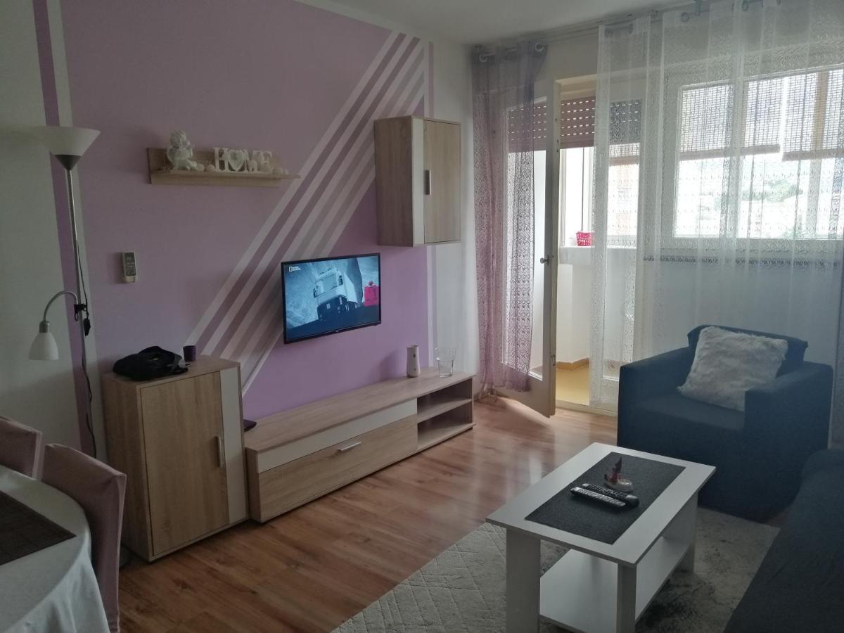 Apartman Dea Lägenhet Rijeka Exteriör bild