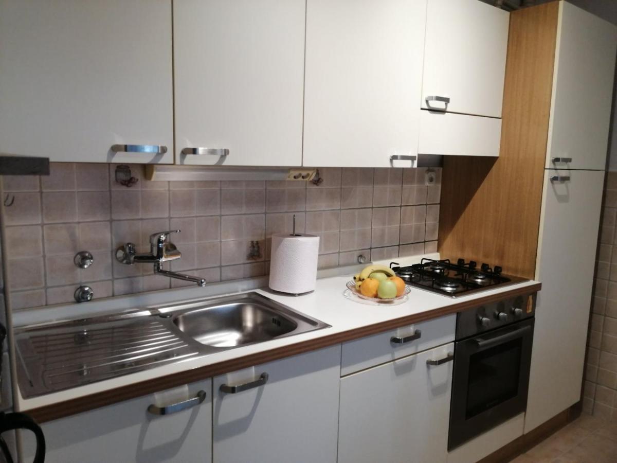 Apartman Dea Lägenhet Rijeka Exteriör bild